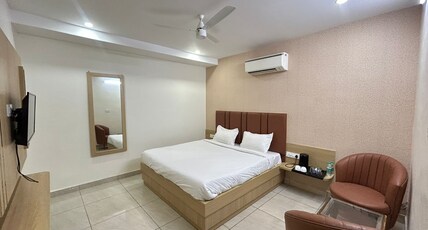 Hotel Vida Room Type - Premium room with city view