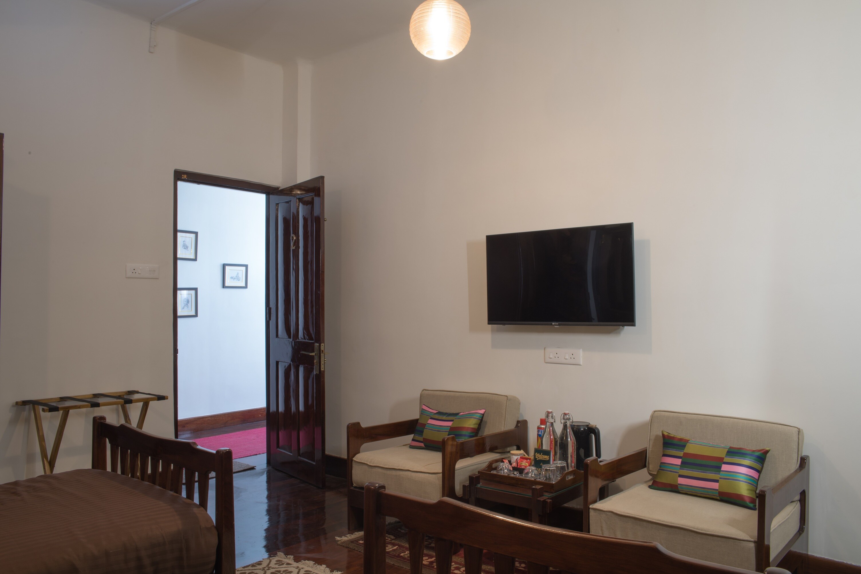 Taktser Homestay - Tap to explore photos