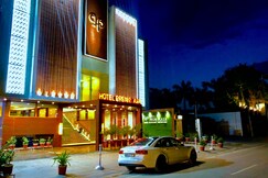 Prem Plaza Hotel