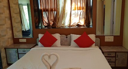 Raval House Room Type - Compact Room