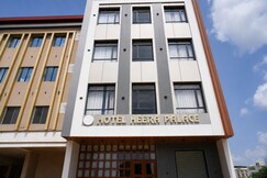 Hotel Heera Palace
