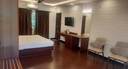 Young Island Resorts Room Type - Superior Room AC With Balcony