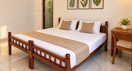 V-host Room Type - Double Non AC Room