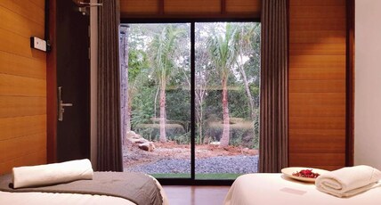 A CORAL REEFS Room Type - Nature View Twin