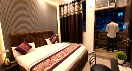 Hotel Du Rooms by Green Snapper Near Kamla Nagar Room Type - Deluxe AC Room with Balcony Free Wi-Fi Hotel Du Rooms by Green Snapper Near Kamla Nagar Room Type - Deluxe AC Room with Balcony Free Wi-Fi