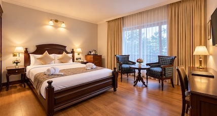 Swiss Hotel (In house Parking) Room Type - Swiss Deluxe Swiss Hotel (In house Parking) Room Type - Swiss Deluxe