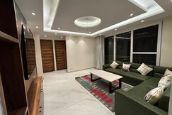 Conifer Heights Luxe 3BHK Apartment