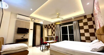AA RESIDENCY Room Type - Deluxe Four Bed
