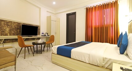 Hotel Apple Park Room Type - Deluxe Double Room