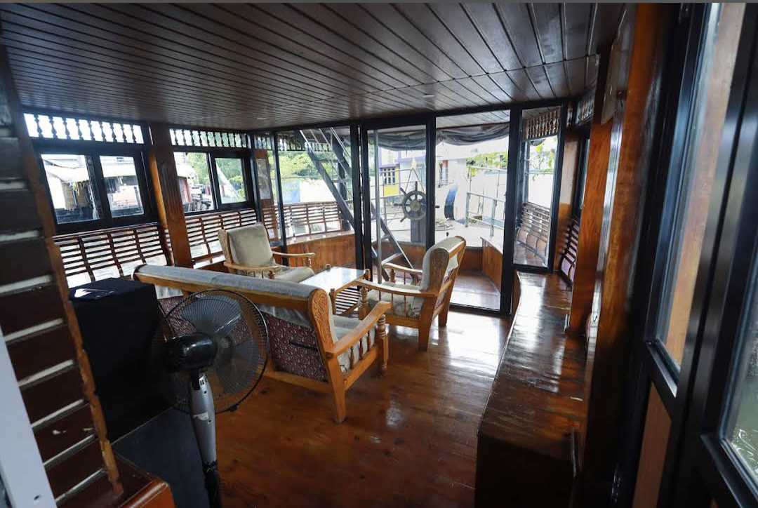 OYO 820020 Vinayak House Boats - Tap to explore photos