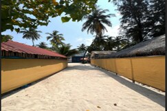 ZEPHYR Beach stay Inn