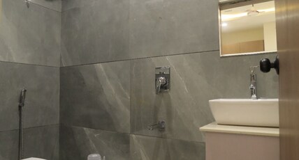 Hotel Mahakal Prajawasi Nilaya Room Type - Executive Room