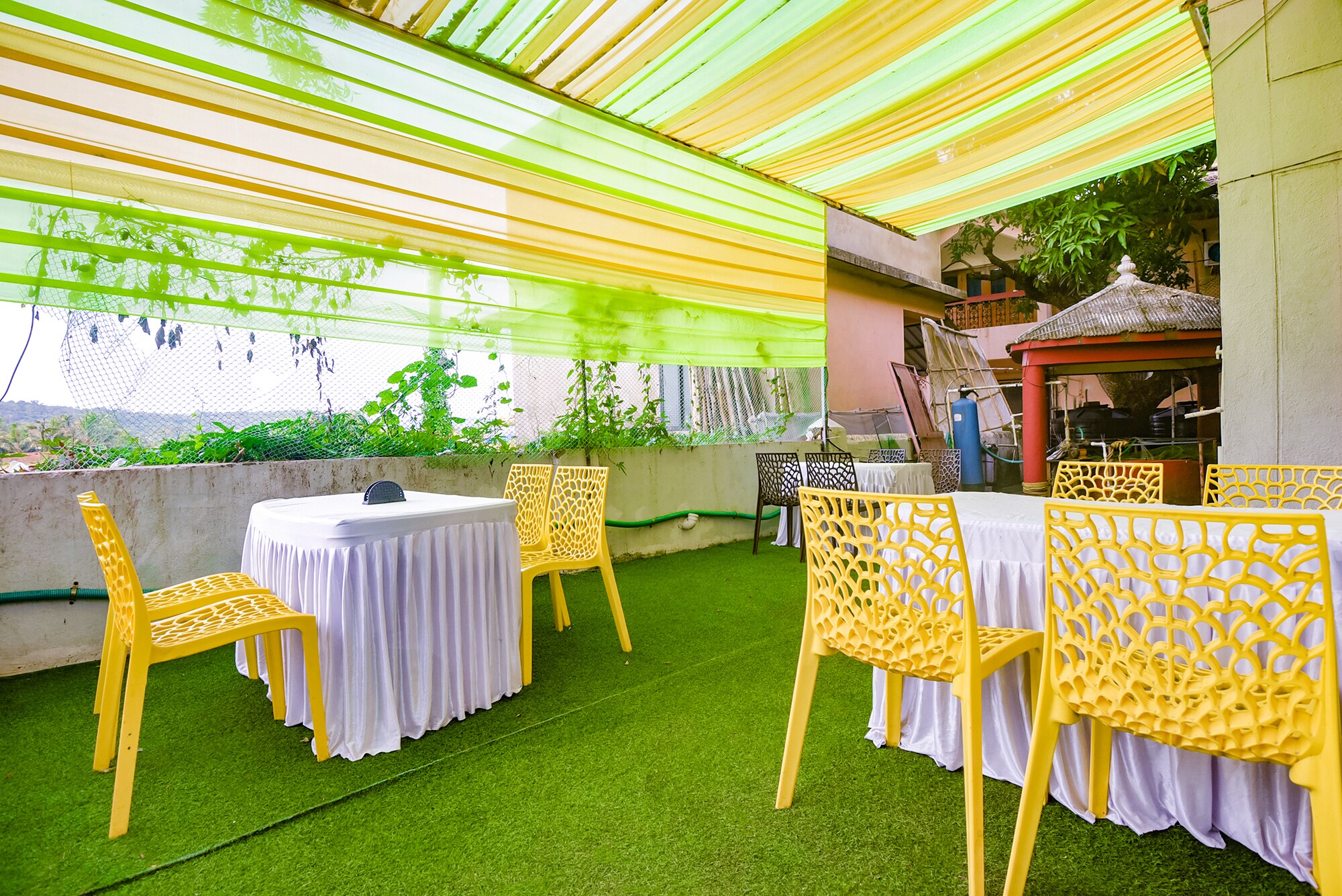 Via Royal Baga Residency - 500m from Baga Beach - Tap to explore photos