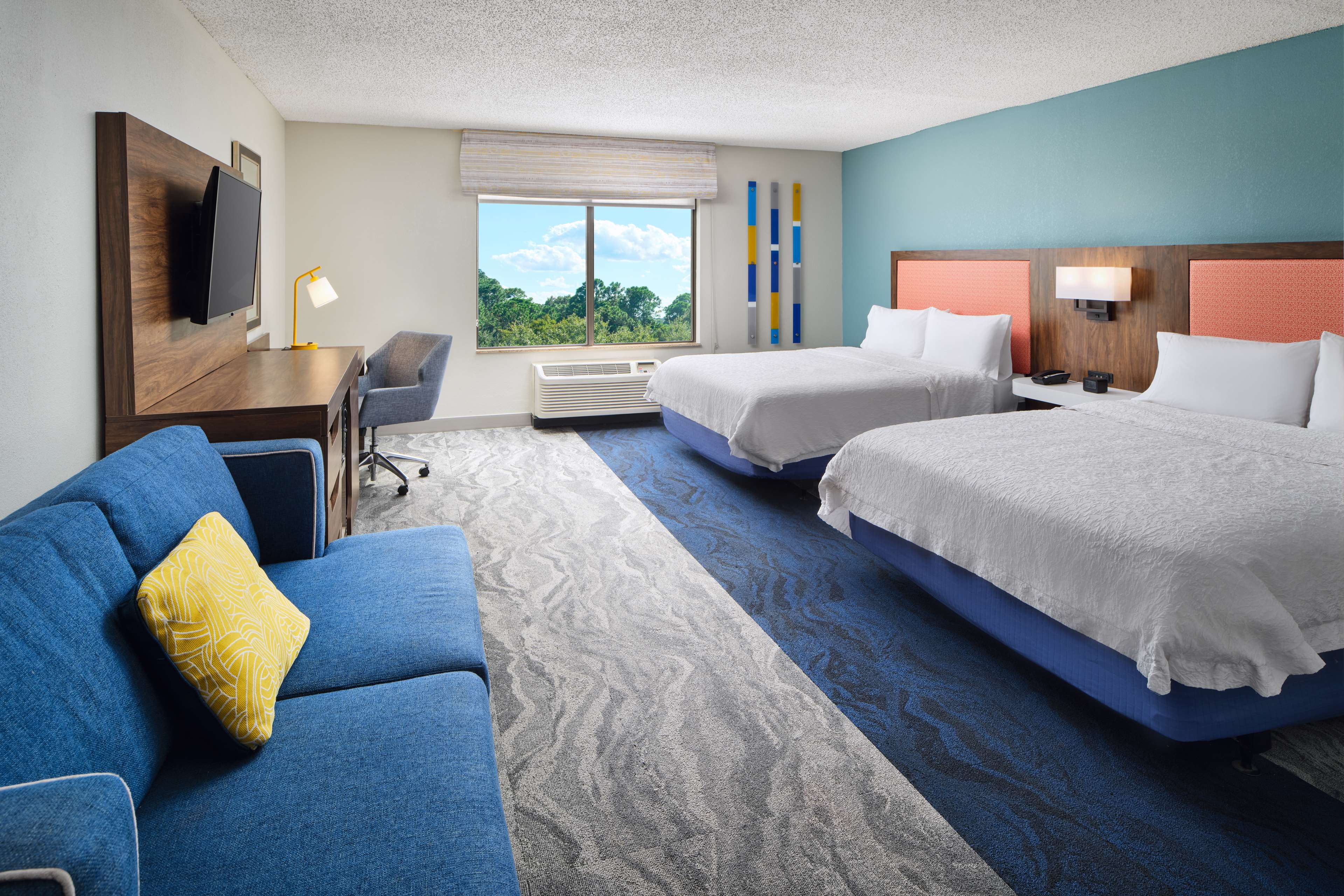 Hampton Inn Melbourne - Viera - Tap to explore photos