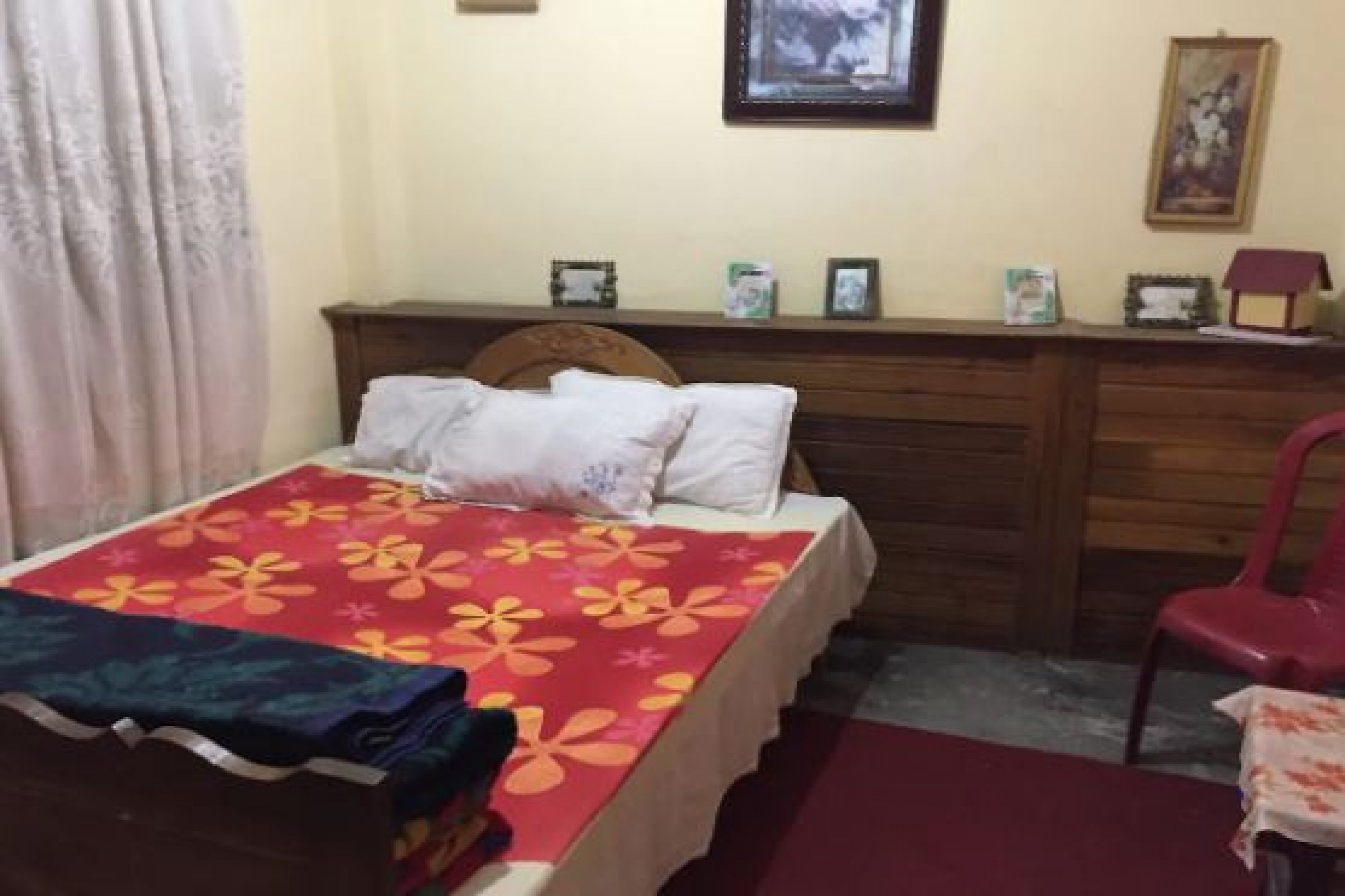 Darjeeling Home - Tap to explore photos