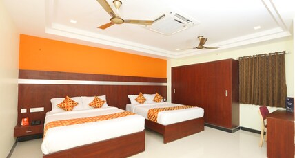 HOTEL RAMCHARAN RESIDENCY Room Type - Deluxe 4 Bedded AC Family Room