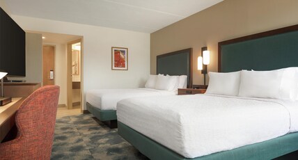 Hampton Inn Lancaster Room Type - 2 QUEEN BEDS NONSMOKING