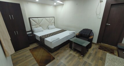 Hotel Rahi Room Type - Deluxe AC Room