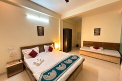 Shivashray Luxury Stays & Inn
