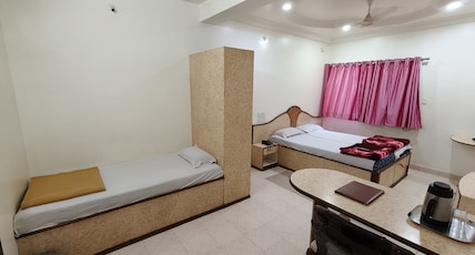 HOTEL AADITYA PALACE Room Type - AC Triple Bed Room (Aditya Special) HOTEL AADITYA PALACE Room Type - AC Triple Bed Room (Aditya Special)