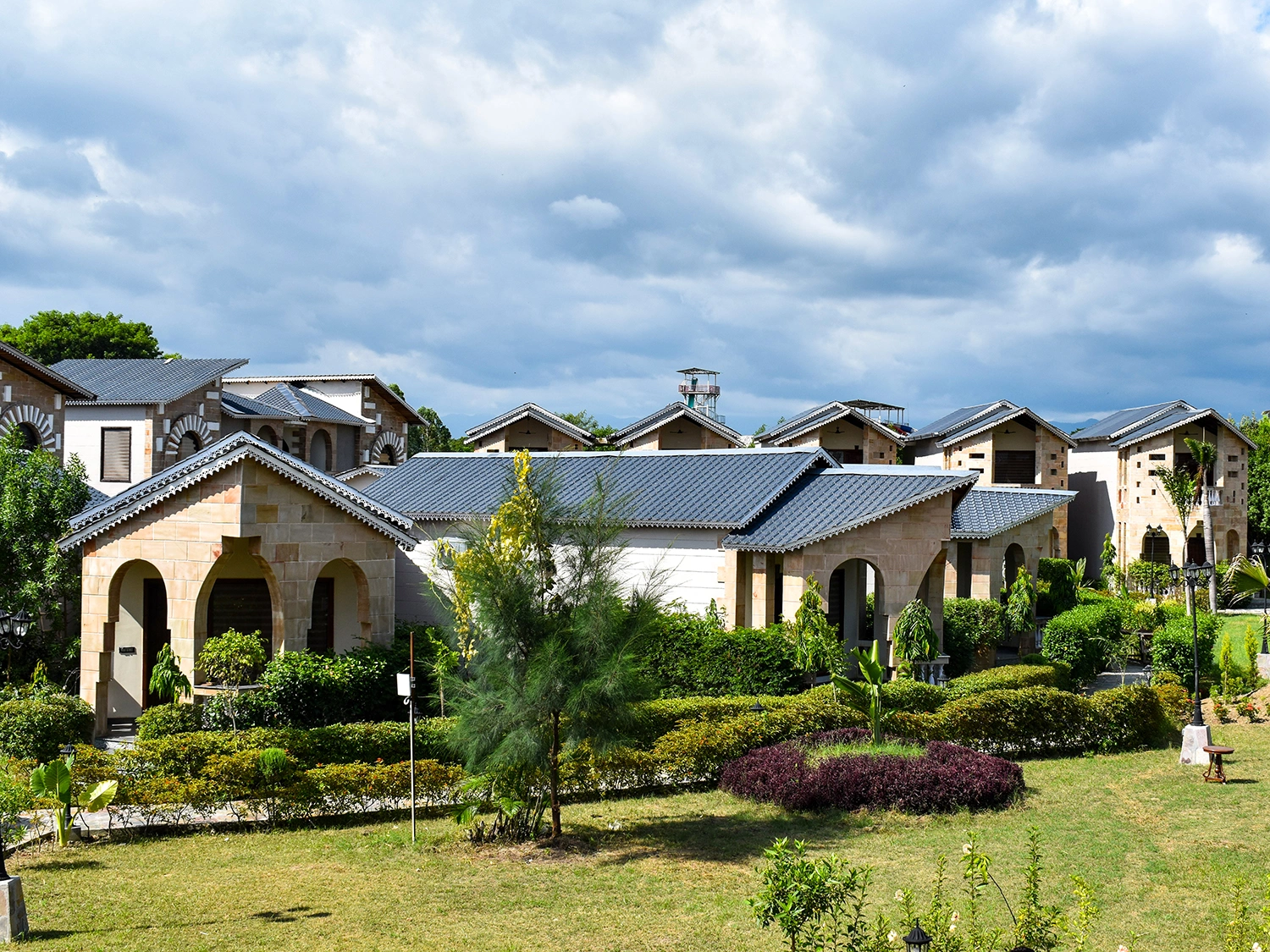 Amaris Greens Resort