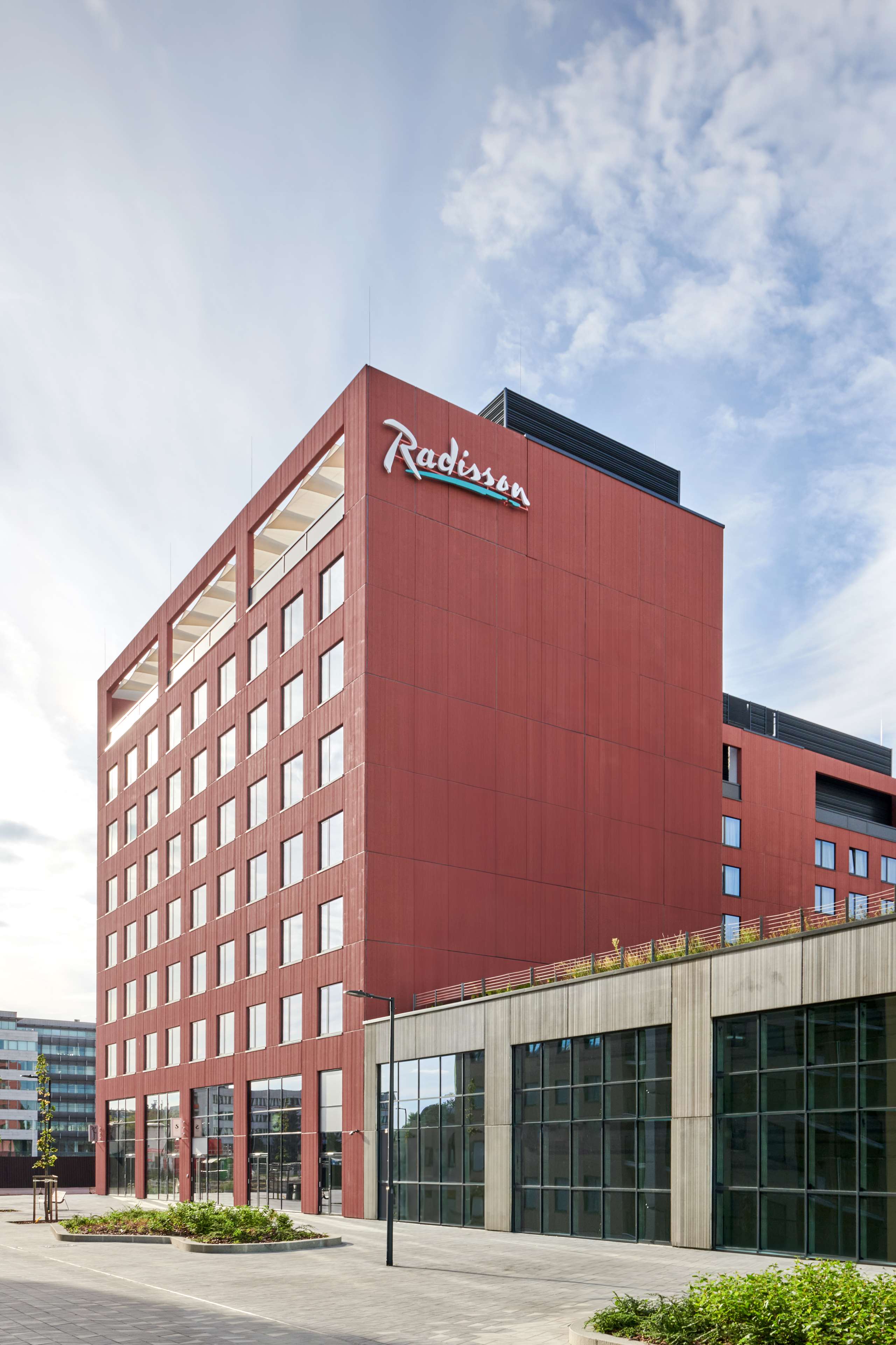Radisson Hotel Budapest, BudaPart - Tap to explore photos