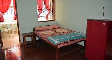 Vailankanni Guesthouse | Rooms & Kitchen Room Type - Standard Non AC