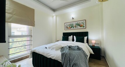 Bluo Stays - New Friends Colony Room Type - Modern 2BHK - New Friends Colony - Balcony, Parking Bluo Stays - New Friends Colony Room Type - Modern 2BHK - New Friends Colony - Balcony, Parking