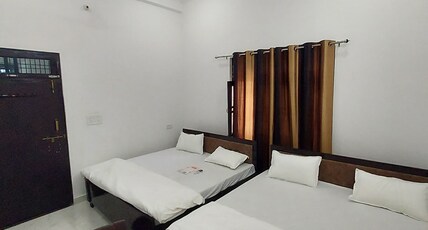 Shivay Guest House Room Type - Family Room