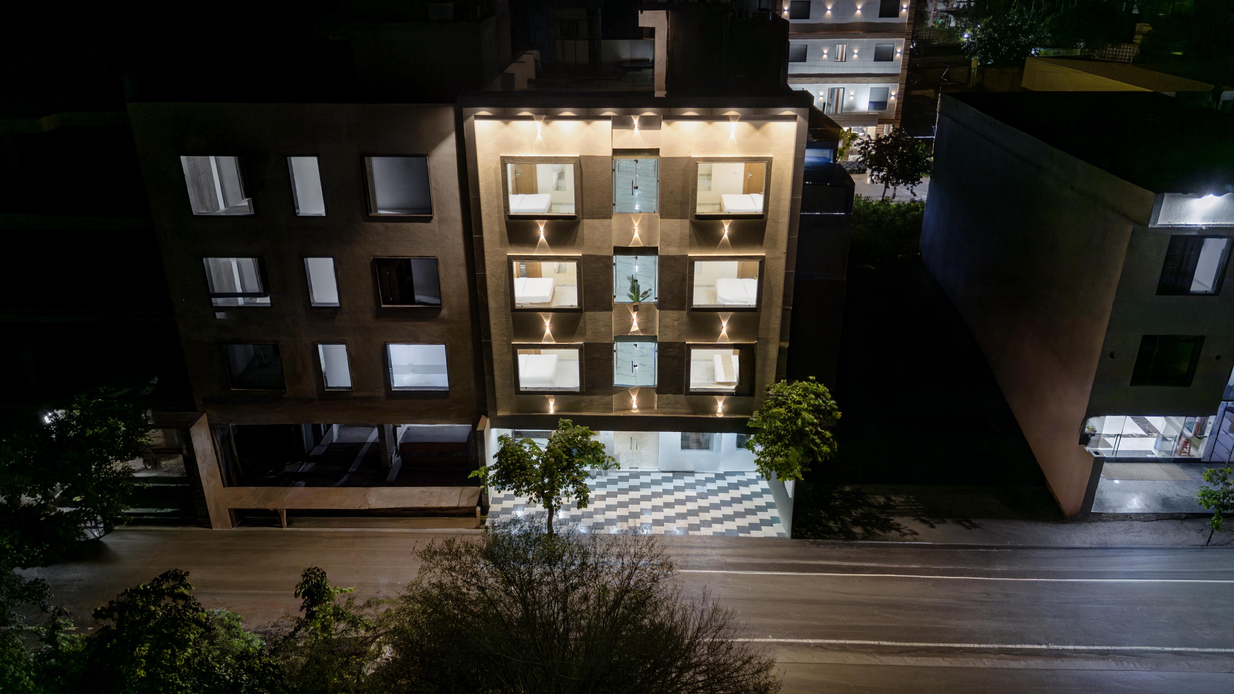 Perfectstayz Premium Krishna Abode - Tap to explore photos