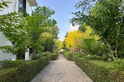 The HighGarden Resort