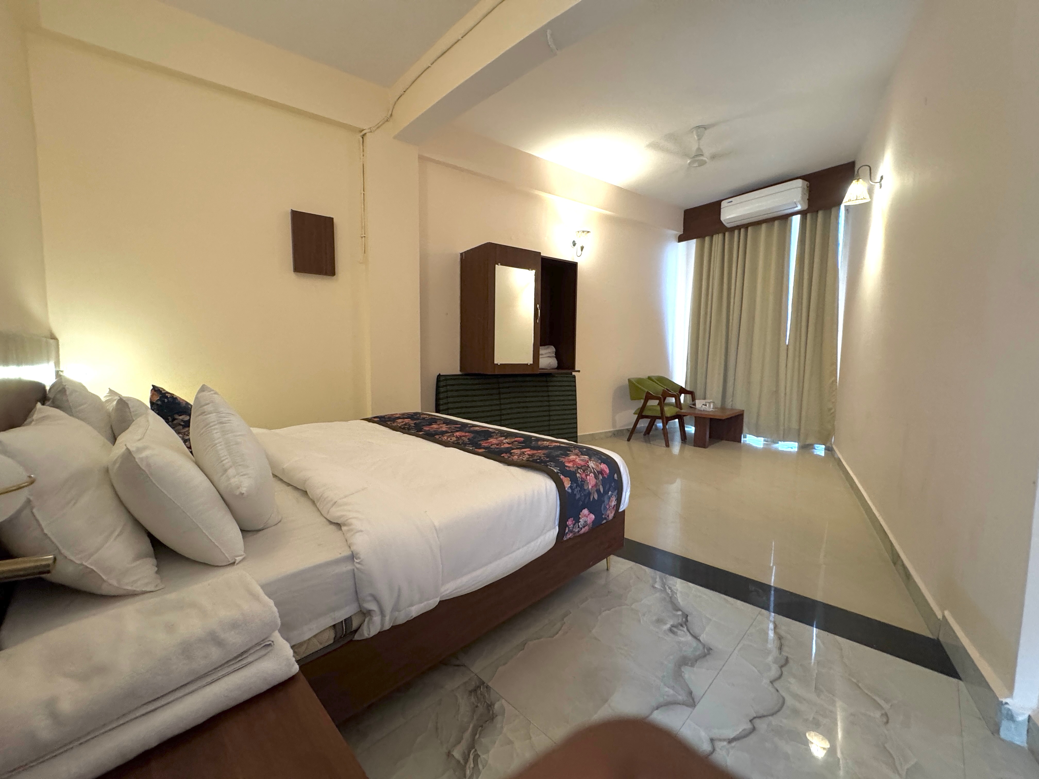 Mahamaya Lake View Resort - Tap to explore photos