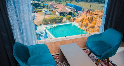 Sakuntala Village Resort Room Type - SUITE WITH BALCONY