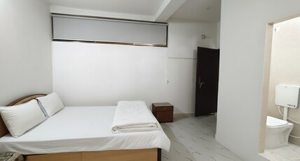 VIP Homestay Room Type - Double Bed +2
