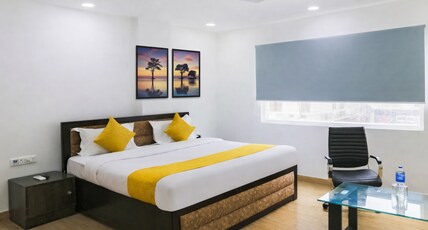 Mauryan Elite Hotel Devli Khanpur Room Type - Deluxe room