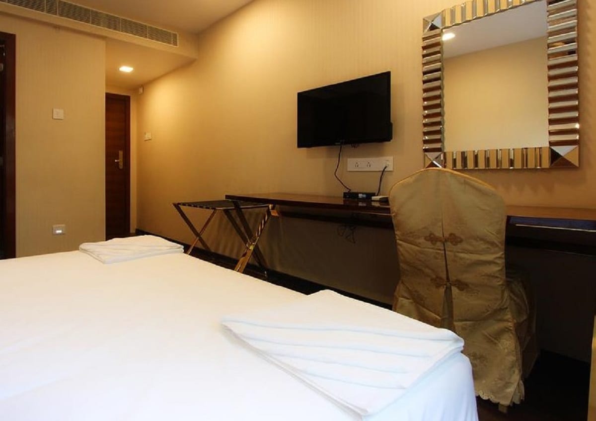 Raahat Inn Chennai - Tap to explore photos