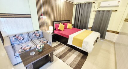 Royal Palm Homestay | GS Road Room Type - AC Triple Occupancy Room Royal Palm Homestay | GS Road Room Type - AC Triple Occupancy Room