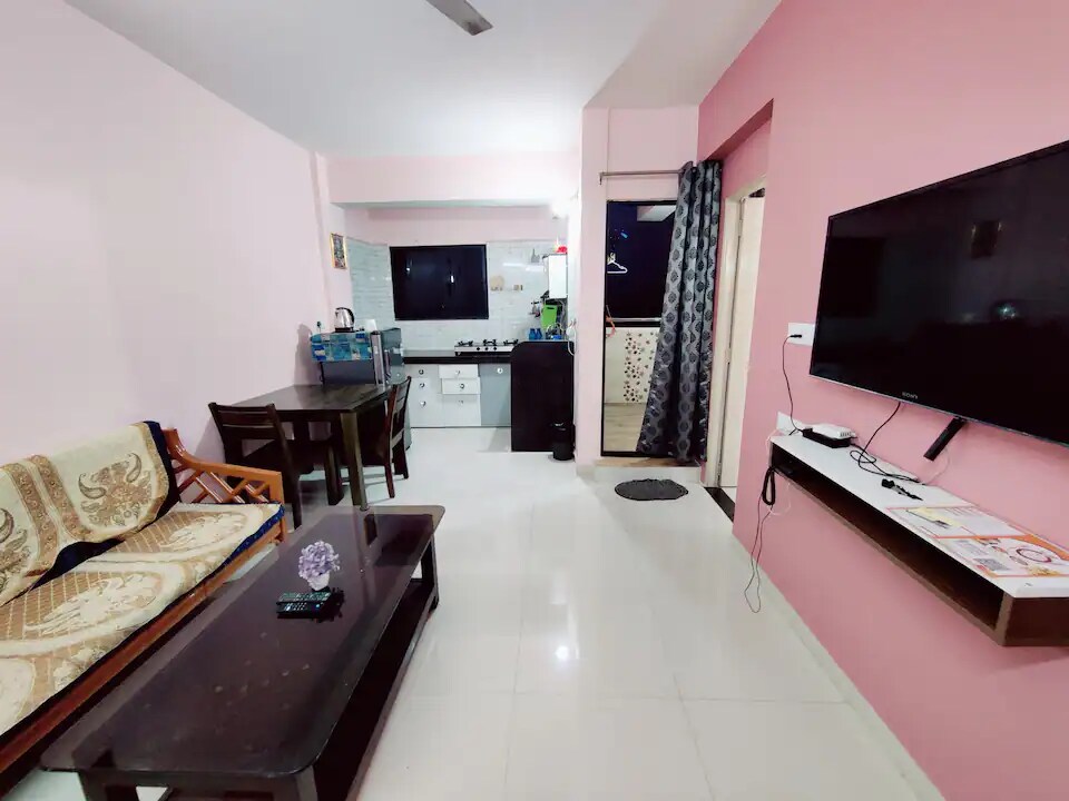 Mi Casa - Comfortable 1BHK with scenic Beauty - Tap to explore photos