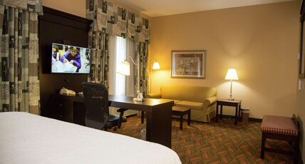 Hampton Inn and Suites Houston-Rosenberg Room Type - 1 KING STUDIO STE NONSMOK