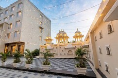 Photos of Hotel Sajjan Palace