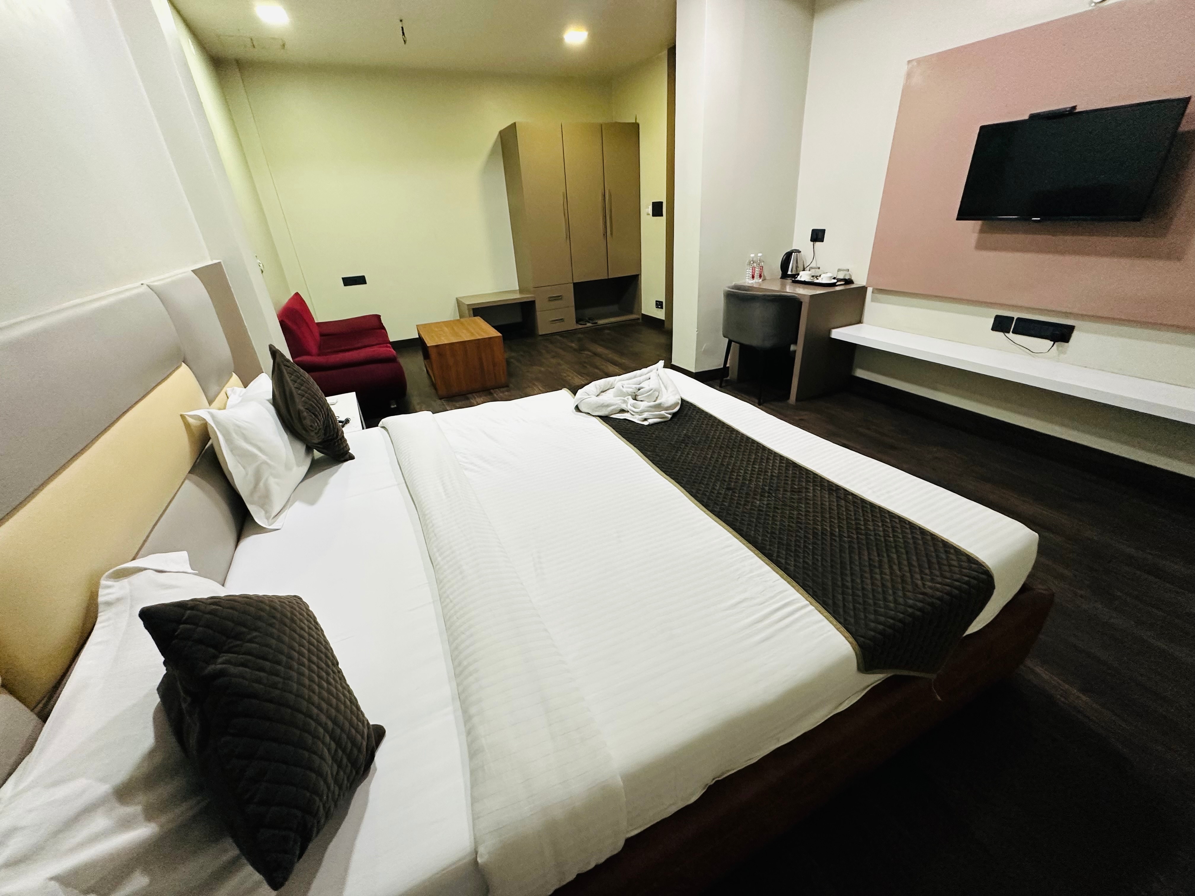 Hotel Maurya Pride - Tap to explore photos