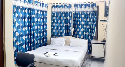 Raviz Inn Room Type - Premium Room Raviz Inn Room Type - Premium Room