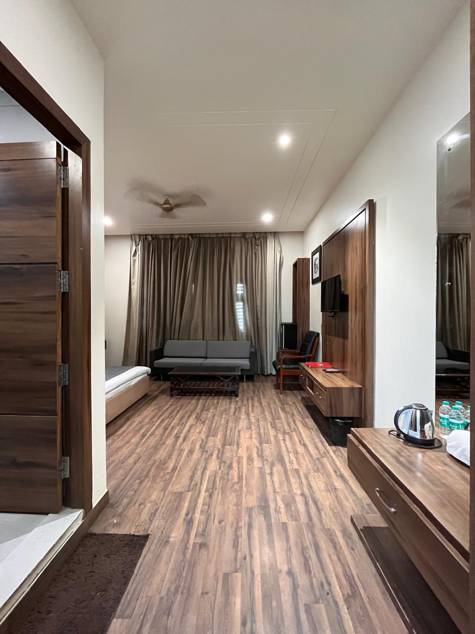 TP GARDEN AND HOTEL - Tap to explore photos