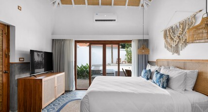 Azora by Ayatana Goa Room Type - Presidential Suite