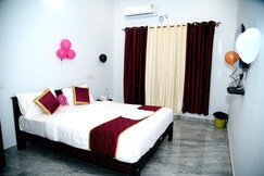 Chandra Drona Comforts