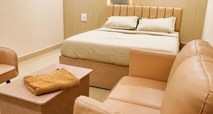 Maruthi Inn hotel Room Type - Deluxe Room Maruthi Inn hotel Room Type - Deluxe Room