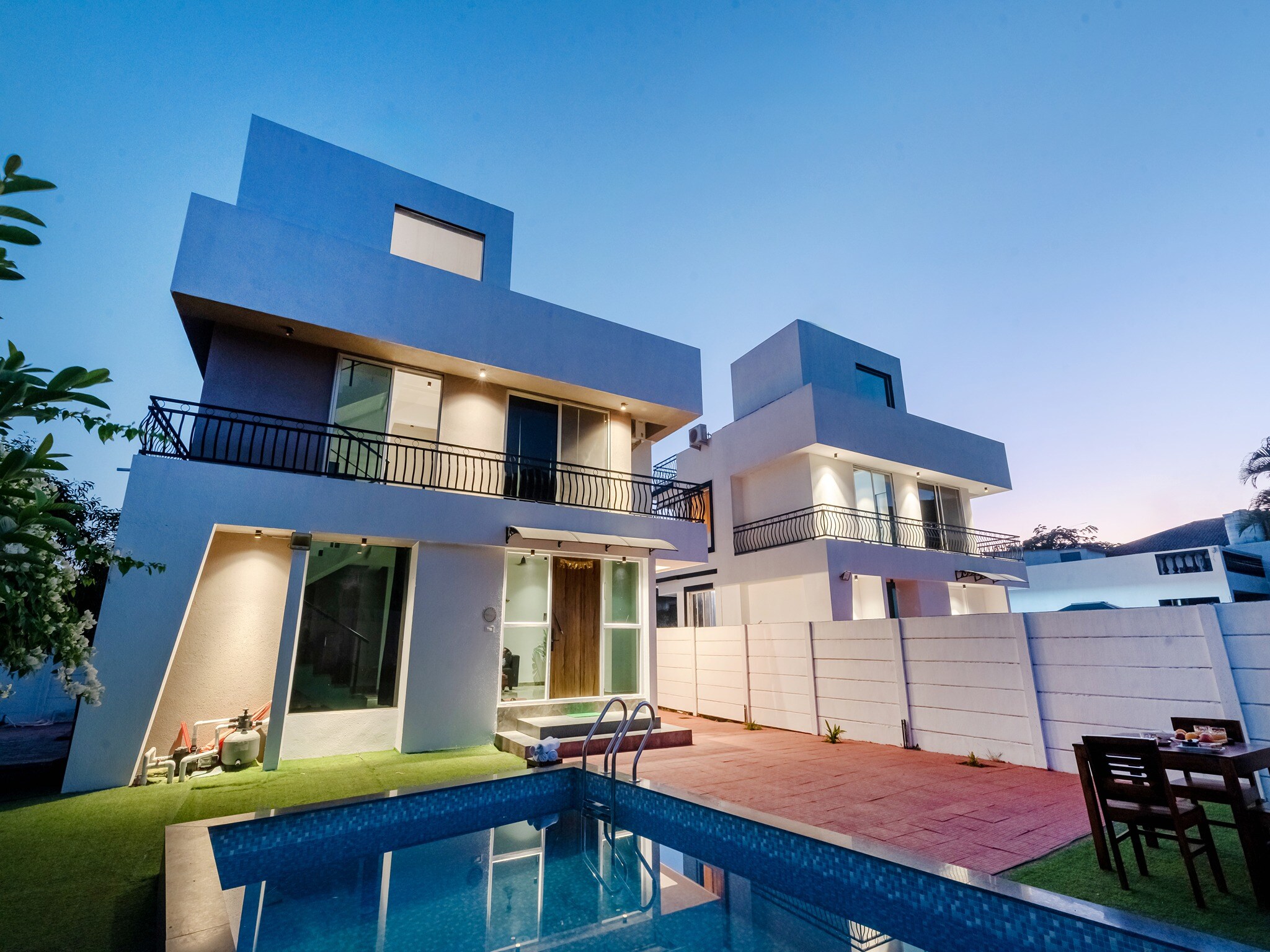 Palette Ventara Bliss Bunglow I Pvt Pool | Lonavala - Tap to explore photos