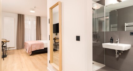 Limehome Vienna Favoritenstr. Room Type - Suite With Balcony