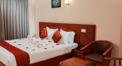 Green Palace Residency Room Type - Premium Non AC