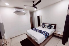 Hotel Mansarovar Vadodara